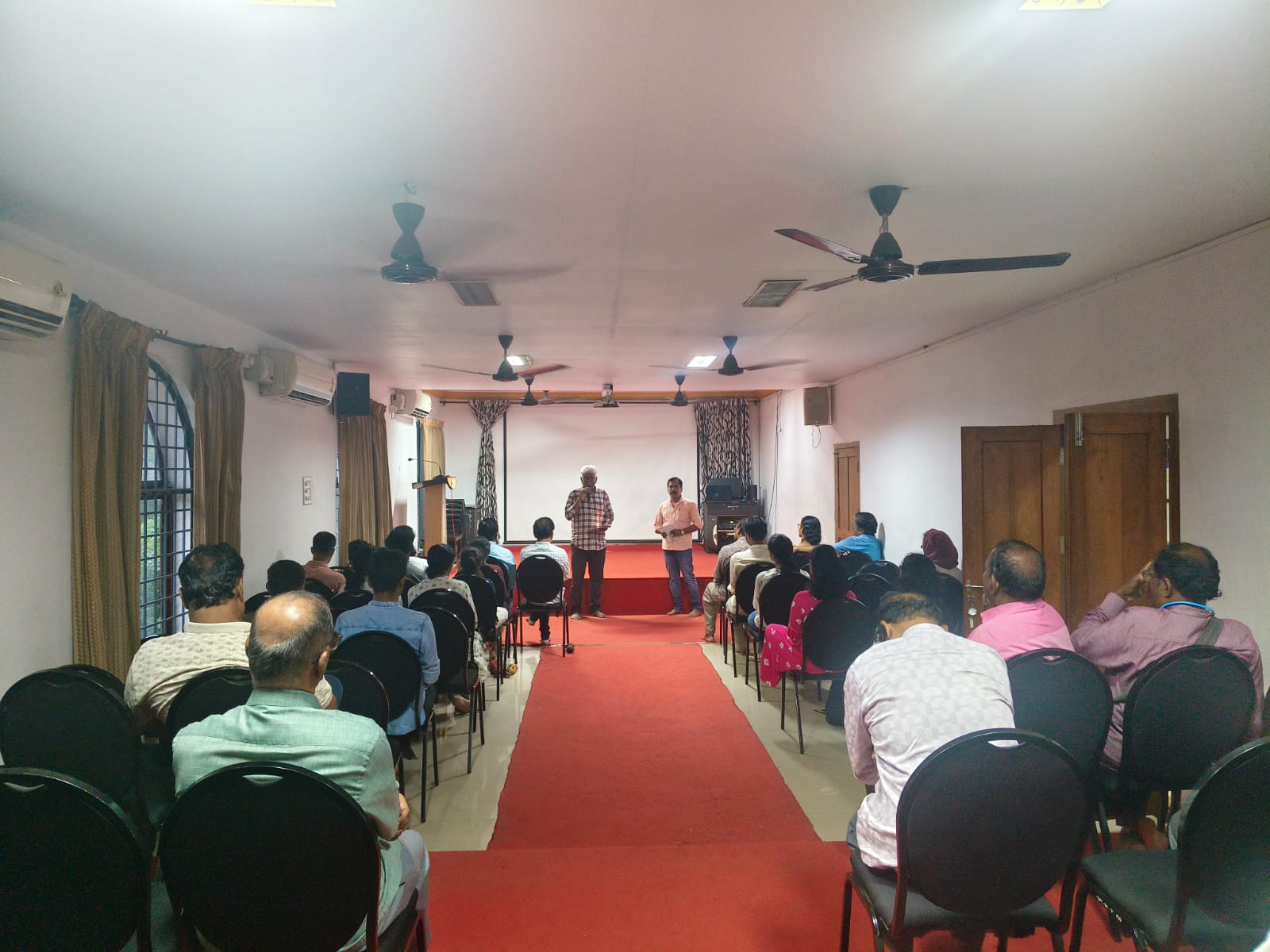 Screening of Wounds of Pyres @ District Library Hall, Palakkad 